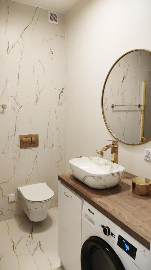 瓦乌布日赫B&D Apartament Chelmiec公寓 外观 照片